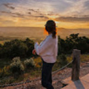 Meet your Posher, Katelyn